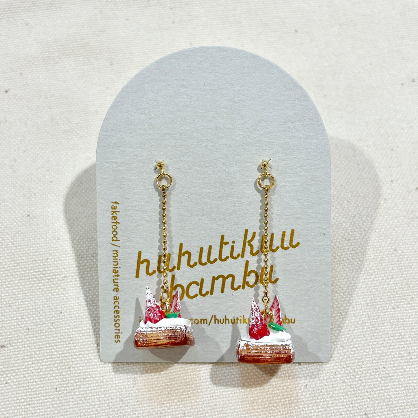 いちごタルト / ピアス・イヤリング