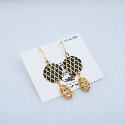 モノクロ菱・ゴールドドロップ ピアス/イヤリング