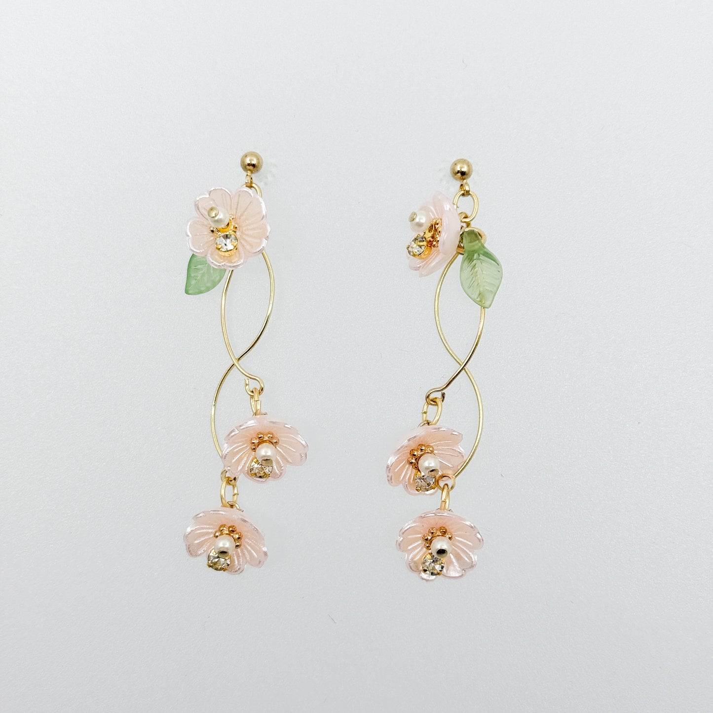 フラワー ピアス/イヤリング