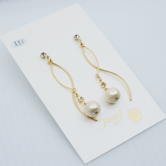 コットンパール・カールチャーム ピアス/イヤリング