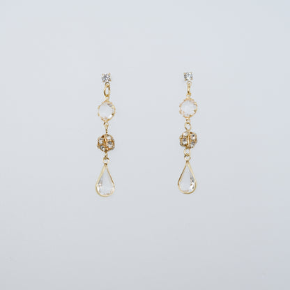 しずく ピアス/イヤリング