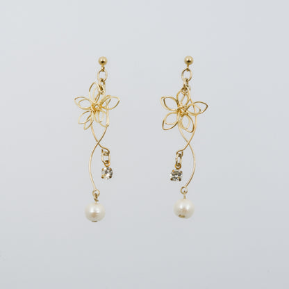 コットンパール・フラワー ピアス/イヤリング