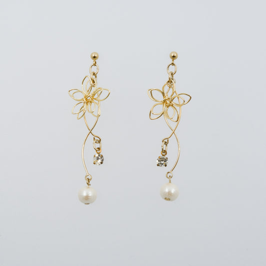 コットンパール・フラワー ピアス/イヤリング